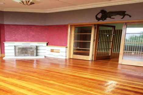 Photo of property in 21 Stone Street, Kenmure, Dunedin, 9011