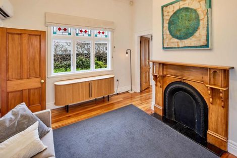 Photo of property in 18 Beach Street, Petone, Lower Hutt, 5012