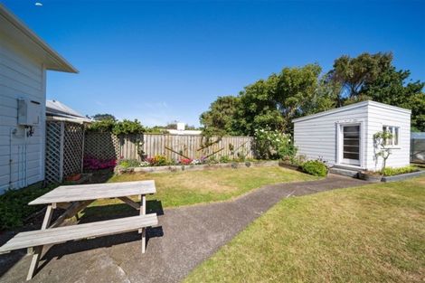 Photo of property in 67 Camberwell Road, Hawera, 4610