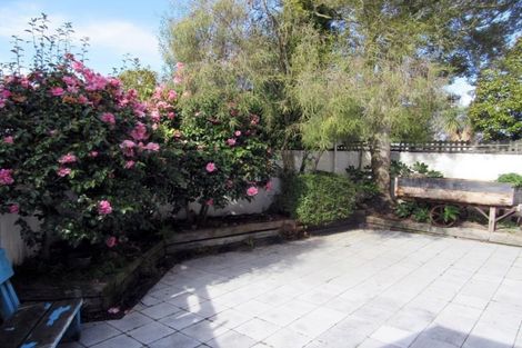 Photo of property in 1/10 Chevron Place, Ilam, Christchurch, 8041