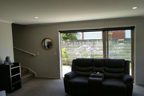 Photo of property in 7 Latimer Way, Petone, Lower Hutt, 5012