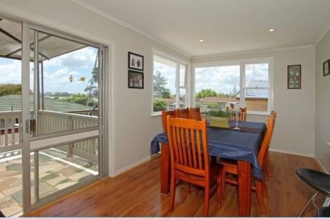 Photo of property in 151 Tirimoana Road, Te Atatu South, Auckland, 0602