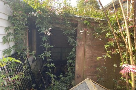 Photo of property in 18 Kingsley Street, St Andrews, Hamilton, 3200