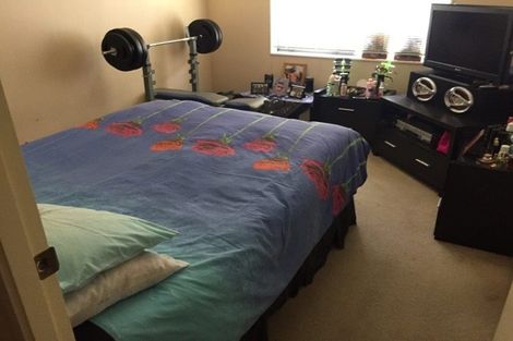 Photo of property in 49 Carisbrook Crescent, Papakura, 2110