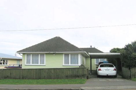 Photo of property in 15 Baylands Drive, Newlands, Wellington, 6037
