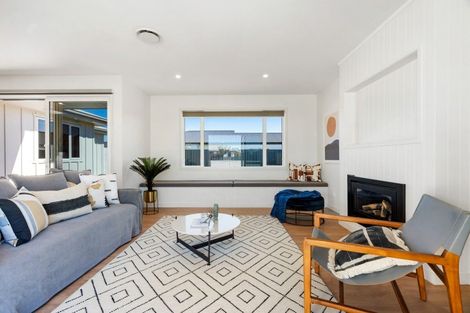 Photo of property in 12 Hikawera Drive, Frimley, Hastings, 4120