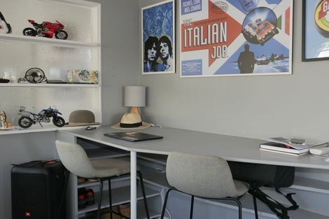 Photo of property in 9b Martin Road, Paraparaumu Beach, Paraparaumu, 5032