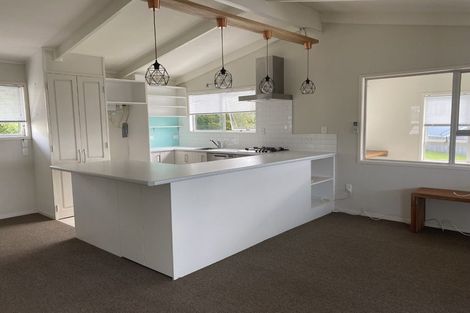 Photo of property in 12 Snells Beach Road, Snells Beach, 0920