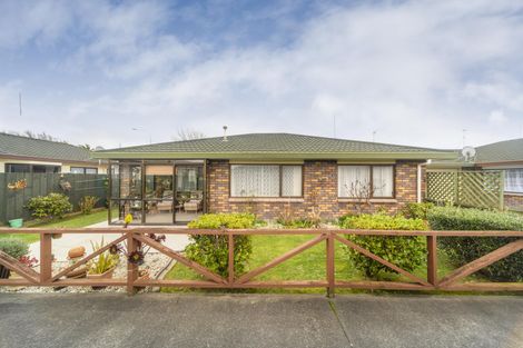 Photo of property in 2/89 College Street, Awapuni, Palmerston North, 4412