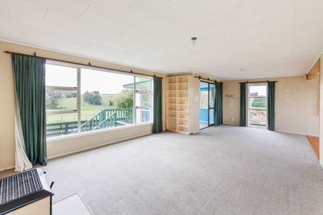 Photo of property in 161 Cemetery Road, Sanson, Palmerston North, 4479