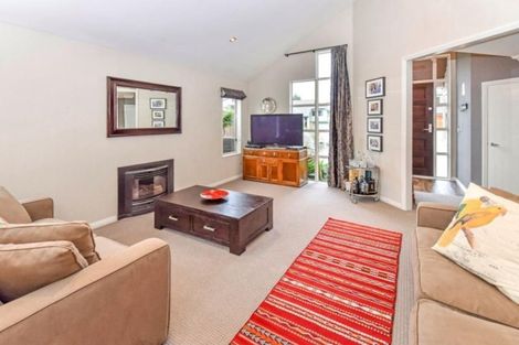 Photo of property in 20 Glenross Drive, Wattle Downs, Auckland, 2103