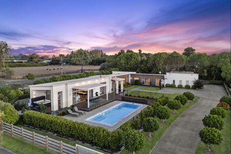 Photo of property in 1 Alan Livingston Drive, Cambridge, 3434