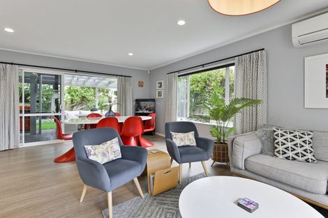 Photo of property in 12 The Croft, Havelock North, 4130