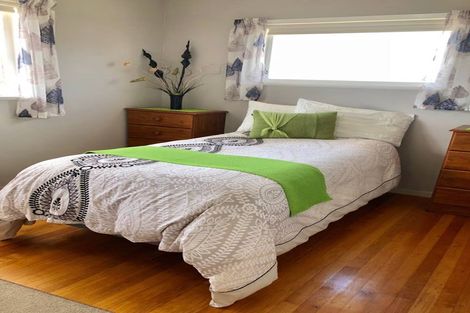 Photo of property in 16 Brookfield Terrace, Brookfield, Tauranga, 3110