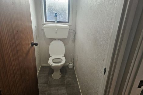 Photo of property in 2/21 Booker Place, Weymouth, Auckland, 2103