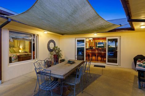 Photo of property in 101 Forest Lakes Road, Otaki, 5583