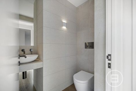 Photo of property in 16 Robrosa Street, Wanaka, 9305