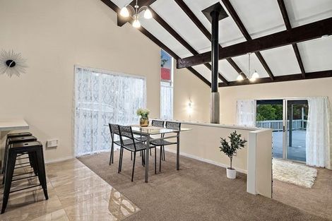 Photo of property in 6 Cyclarama Crescent, Massey, Auckland, 0614