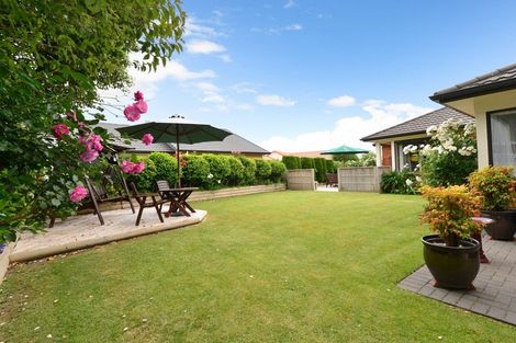 Photo of property in 38 Fendalton Drive, Rototuna, Hamilton, 3210