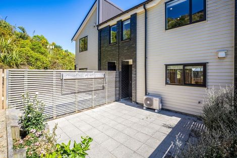 Photo of property in 25 Holystone Road, Whitby, Porirua, 5024