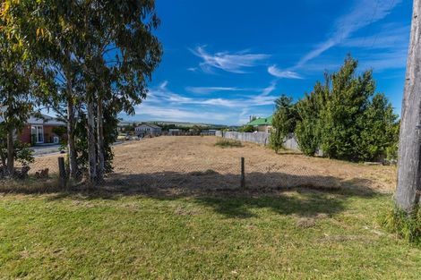 Photo of property in 52 Princes Street, Waikari, 7420