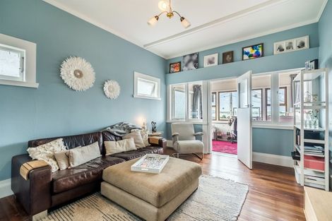 Photo of property in 14 Richmond Avenue, Northcote Point, Auckland, 0627