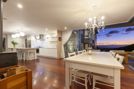 Photo of property in 105 Waterfall Road, Paraparaumu, 5032