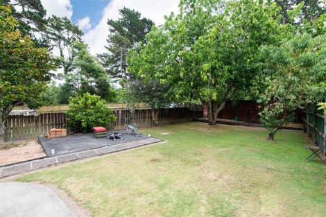 Photo of property in 92 Kemp Road, Massey, Auckland, 0614