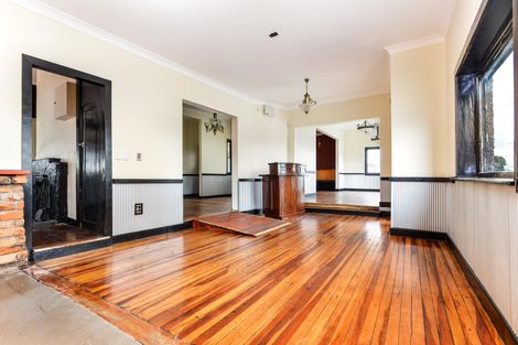 Photo of property in 3 Campbell Street, Palmerston North, 4410