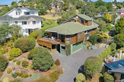 Photo of property in 64 Bayside Drive, Browns Bay, Auckland, 0630