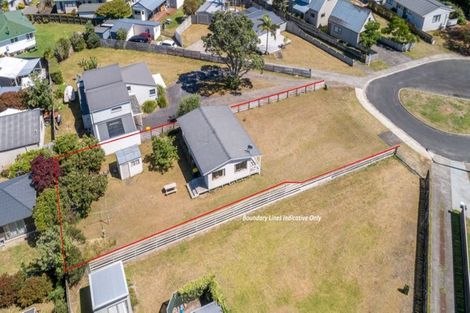 Photo of property in 119 Aberdeen Place, Whangamata, 3620