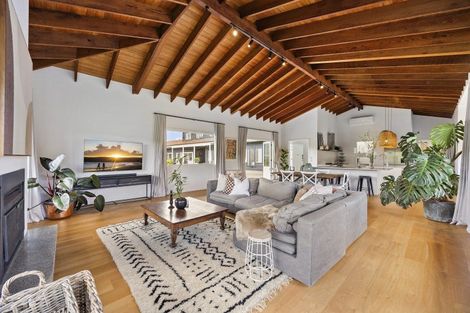 Photo of property in 10 Bridle Way, Hunua, 2583