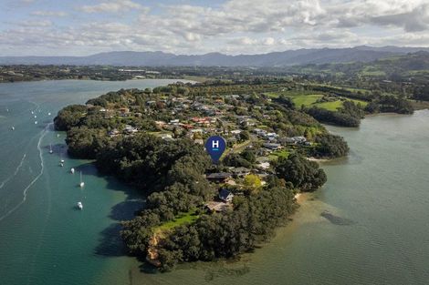 Photo of property in 20 Moana Drive, Tanners Point, Katikati, 3177