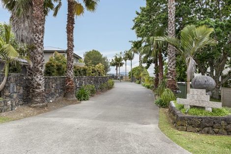 Photo of property in 6/126 Whangaparaoa Road, Red Beach, 0932