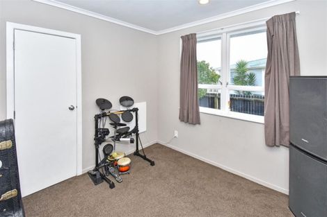 Photo of property in 31 Cargill Street, Papakura, 2110