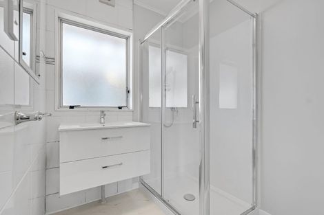 Photo of property in 161 Bradbury Road, Botany Downs, Auckland, 2010