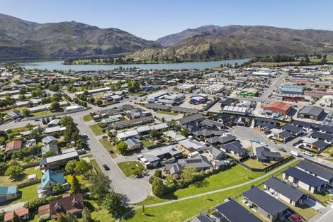 Photo of property in 22 Smitham Drive, Cromwell, 9310