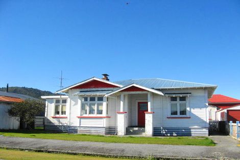 Photo of property in 13 Milton Road, Greymouth, 7805