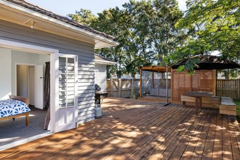 Photo of property in 12 Tui Avenue, Forest Lake, Hamilton, 3200