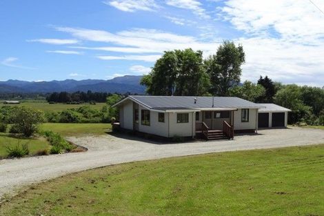 Photo of property in 307 Omoto Road, Kaiata, Greymouth, 7805
