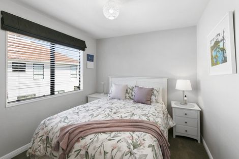 Photo of property in 38b Kaikoura Street, Maupuia, Wellington, 6022