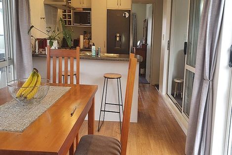 Photo of property in 81a Percy Kinsman Crescent, Riverstone Terraces, Upper Hutt, 5018