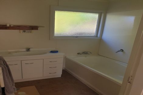 Photo of property in 51 Appleby Crescent, Burnside, Christchurch, 8053