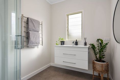 Photo of property in 5 Jordan Street, Hikurangi, 0114