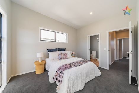 Photo of property in 109 Hewer Crescent, Naenae, Lower Hutt, 5011