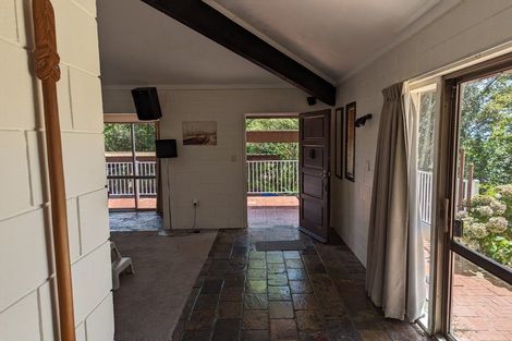 Photo of property in 118b Konini Road, Titirangi, Auckland, 0604