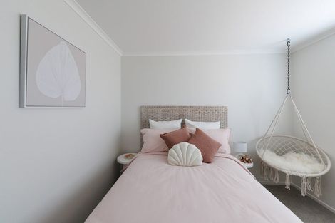 Photo of property in 14 Beveridge Road, One Tree Point, 0118