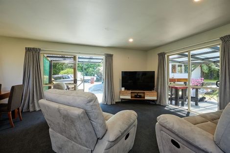 Photo of property in 42 Kotare Place, South Bay, Kaikoura, 7300