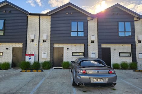 Photo of property in 9/14 Ruakiwi Road, Hamilton Lake, Hamilton, 3204