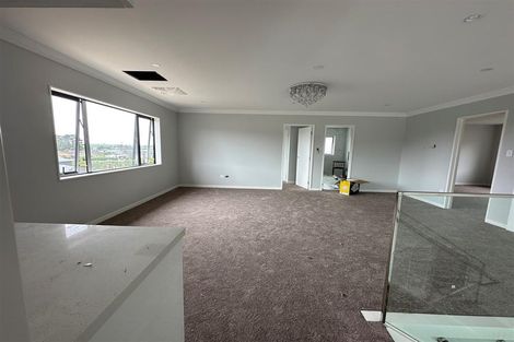 Photo of property in 13 Lumber Rise, Swanson, Auckland, 0614